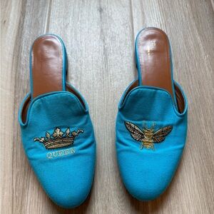 Size 8 Jon Josef Queen bee Turquoise Embroidered Loafers